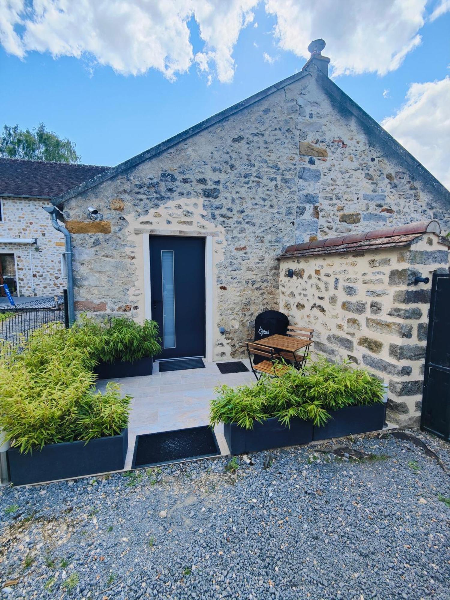 Maisonette Proche De Fontainebleau Ville-Saint-Jacques Zewnętrze zdjęcie